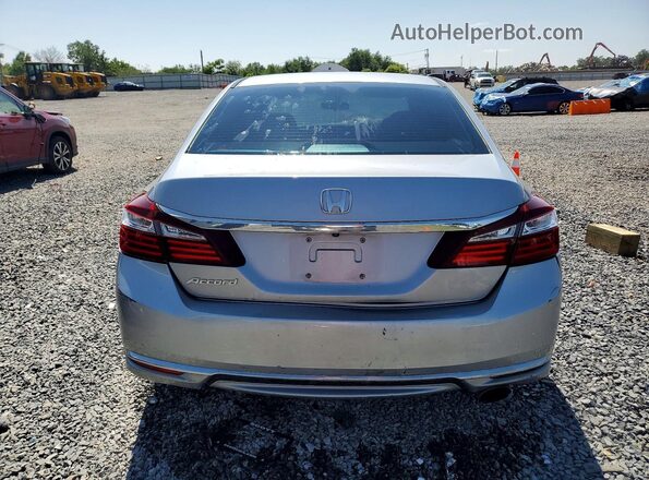 1HGCR2F36HA055866 2017 HONDA ACCORD Silver უკანა ხედი