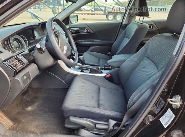 1HGCR2F37GA112381 2016 HONDA ACCORD Черный Вид салона спереди