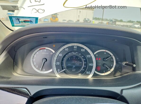 1HGCR2F37GA208902 2016 HONDA ACCORD Белый Вид щитка приборов