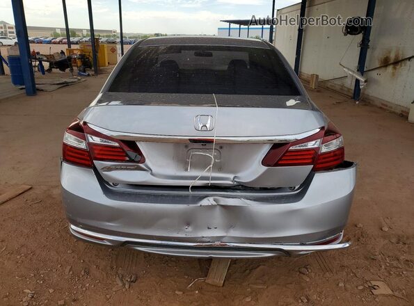1HGCR2F38HA098735 2017 HONDA ACCORD Серебряный Вид задних сидений
