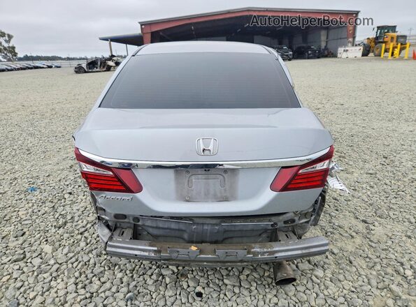 1HGCR2F38HA119440 2017 HONDA ACCORD Silver უკანა ხედი