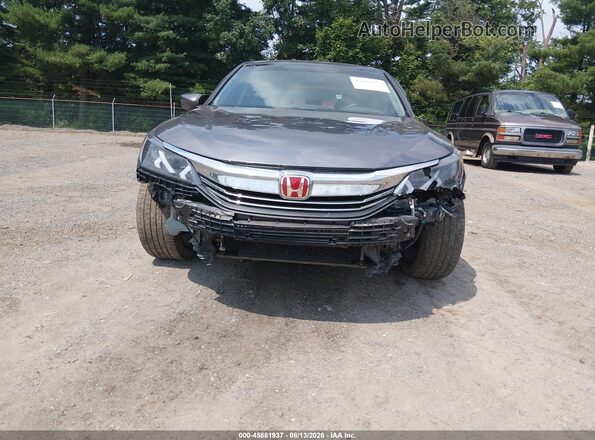 1HGCR2F38HA247239 2017 HONDA ACCORD Gray Front view
