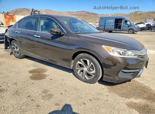 1HGCR2F38HA254322 2017 HONDA ACCORD Brown Przód prawy