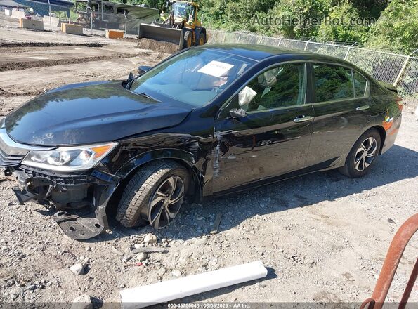 1HGCR2F39HA180618 2017 HONDA ACCORD Black Передня ліва чверть