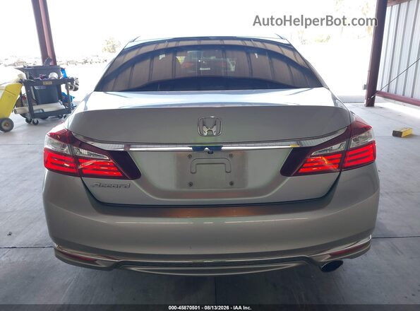 1HGCR2F3XHA159678 2017 HONDA ACCORD Silver 