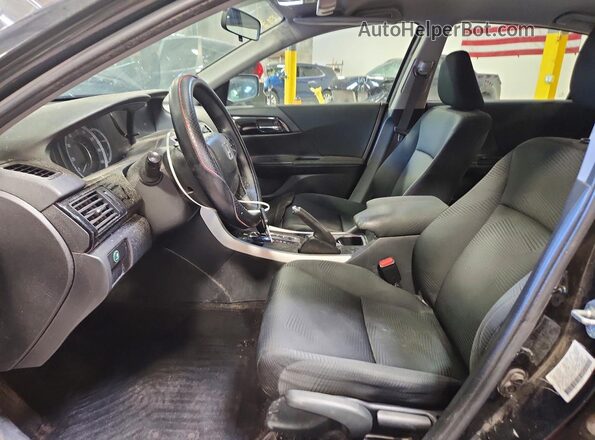 1HGCR2F3XHA272014 2017 HONDA ACCORD Black Front interior view
