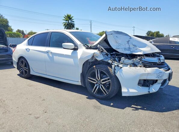 1HGCR2F52HA071452 2017 HONDA ACCORD White Передня права чверть