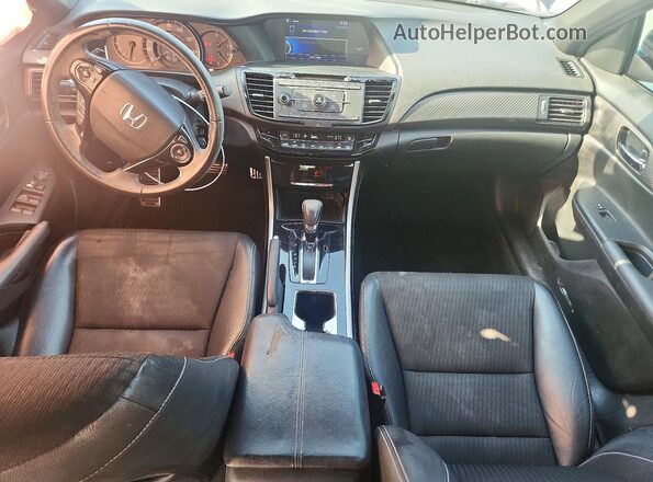 1HGCR2F52HA088879 2017 HONDA ACCORD Blue Widok deski rozdzielczej