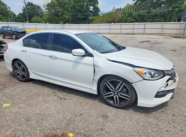 1HGCR2F52HA130712 2017 HONDA ACCORD White Front right