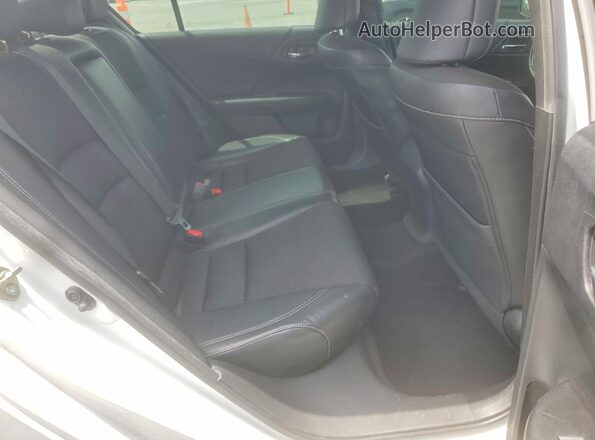 1HGCR2F53GA083172 2016 HONDA ACCORD Белый Вид задних сидений