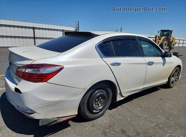 1HGCR2F53HA188926 2017 HONDA ACCORD Белый Задняя правая четверть