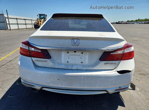 1HGCR2F53HA188926 2017 HONDA ACCORD Белый Вид сзади