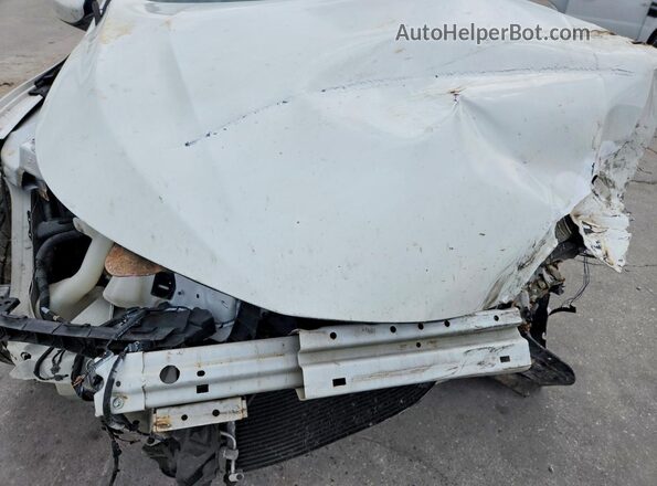 1HGCR2F53HA223321 2017 HONDA ACCORD White Սալոնի հետևի տեսք