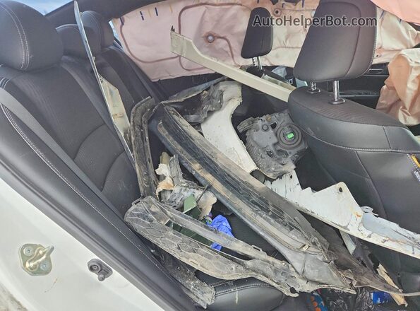 1HGCR2F53HA223321 2017 HONDA ACCORD White Հետևի նստատեղերի տեսք