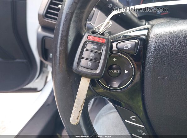 1HGCR2F54GA211144 2016 HONDA ACCORD White Вид панелі приладів