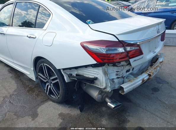 1HGCR2F54GA211144 2016 HONDA ACCORD White 