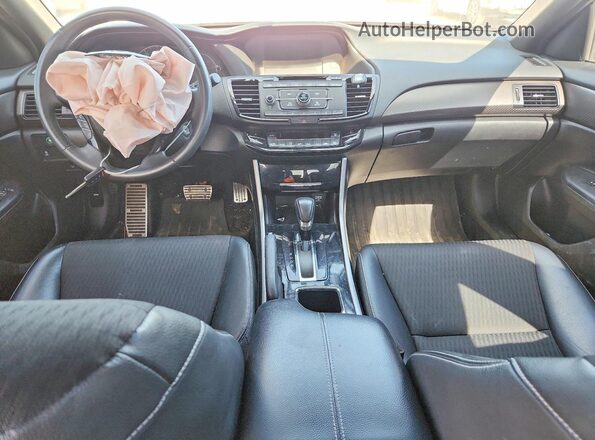 1HGCR2F54HA083635 2017 HONDA ACCORD Бордовый Вид панели приборов