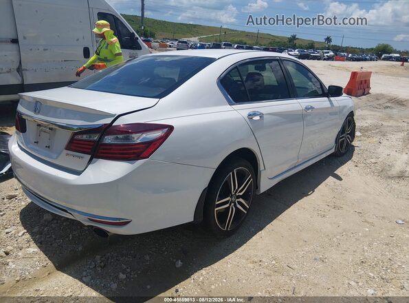 1HGCR2F54HA118514 2017 HONDA ACCORD White Задня права чверть