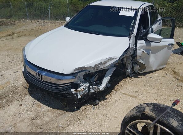 1HGCR2F54HA118514 2017 HONDA ACCORD White Вид спереду