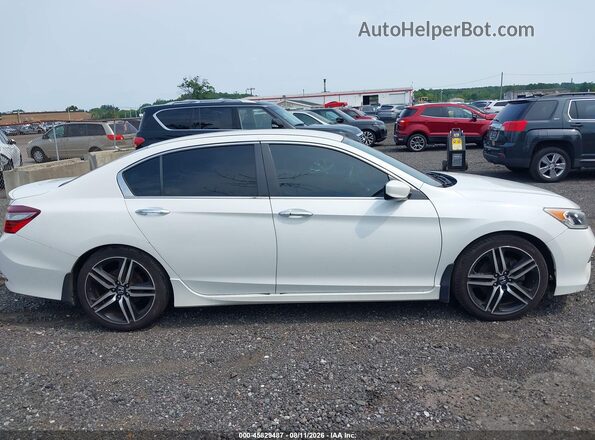 1HGCR2F54HA130730 2017 HONDA ACCORD White წინა სალონის ხედი
