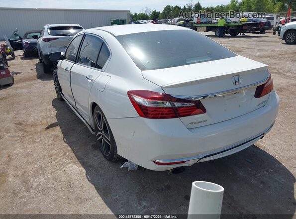 1HGCR2F54HA189017 2017 HONDA ACCORD Белый Задняя левая четверть