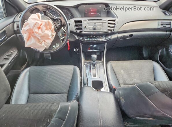 1HGCR2F54HA303663 2017 HONDA ACCORD Черный Вид панели приборов