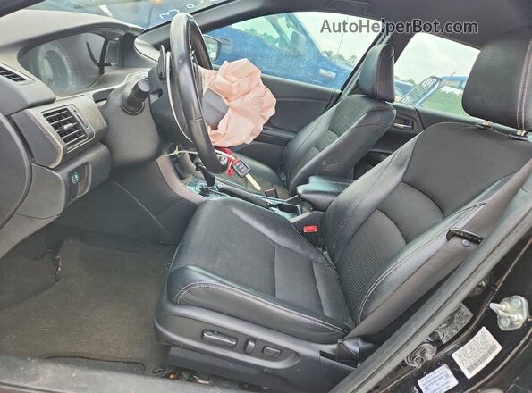 1HGCR2F54HA303663 2017 HONDA ACCORD Черный Вид салона спереди
