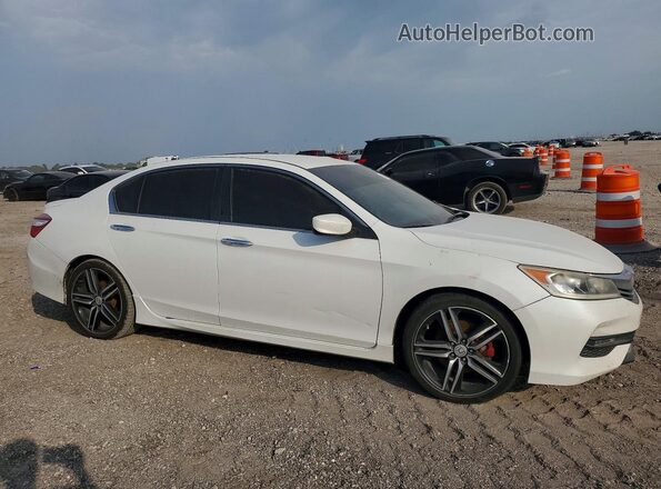 1HGCR2F55HA059246 2017 HONDA ACCORD White Front right
