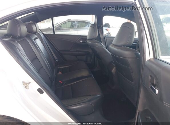 1HGCR2F55HA106162 2017 HONDA ACCORD White Vista de la etiqueta del VIN
