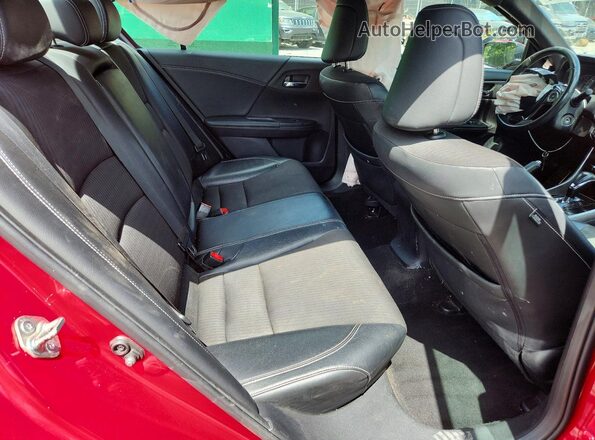 1HGCR2F55HA224907 2017 HONDA ACCORD Red უკანა სავარძლების ხედი