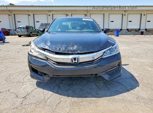 1HGCR2F55HA246972 2017 HONDA ACCORD Black Widok z przodu