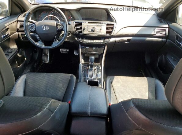 1HGCR2F55HA246972 2017 HONDA ACCORD Black Widok deski rozdzielczej