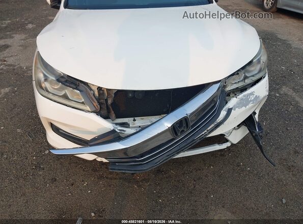 1HGCR2F56HA031519 2017 HONDA ACCORD White Դիմացի տեսք