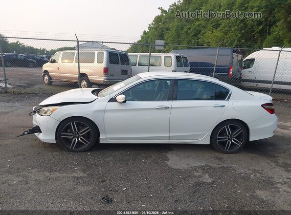 1HGCR2F56HA031519 2017 HONDA ACCORD White Սալոնի 360 աստիճան տեսք