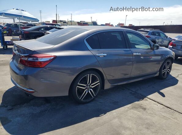 1HGCR2F57HA044103 2017 HONDA ACCORD Silver Հետևի աջ