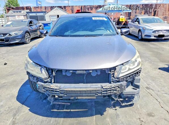 1HGCR2F57HA044103 2017 HONDA ACCORD Silver Դիմացի տեսք