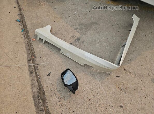 1HGCR2F57HA181266 2017 HONDA ACCORD White ძრავის განყოფილების ხედი