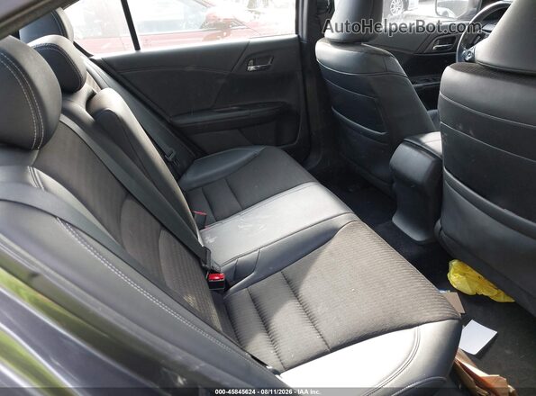 1HGCR2F58HA099658 2017 HONDA ACCORD Gray Widok naklejki z numerem VIN