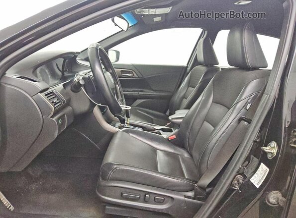 1HGCR2F58HA128303 2017 HONDA ACCORD Черный Вид салона спереди