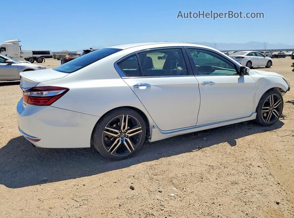 1HGCR2F58HA244102 2017 HONDA ACCORD White Задня права чверть