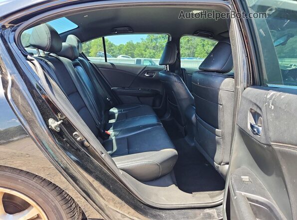 1HGCR2F59HA100784 2017 HONDA ACCORD Black Widok tylnych siedzeń