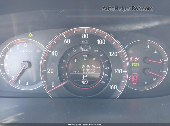 1HGCR2F5XGA176495 2016 HONDA ACCORD White Vista de los asientos traseros