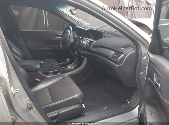 1HGCR2F5XHA145734 2017 HONDA ACCORD Серый Вид салона спереди