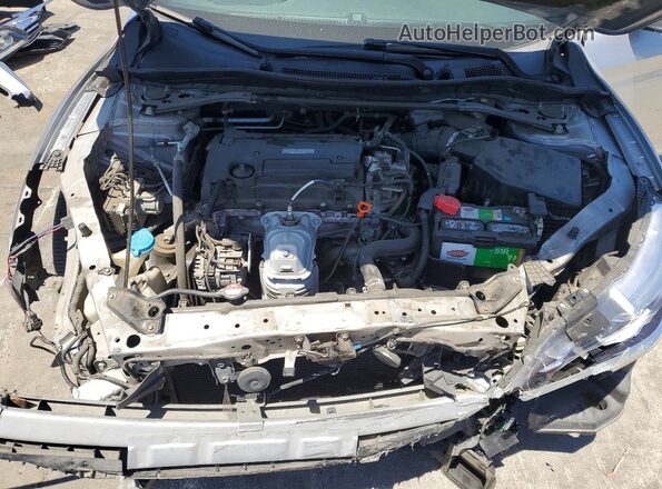 1HGCR2F5XHA281734 2017 HONDA ACCORD Silver Vista interior trasera
