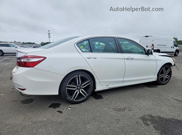 1HGCR2F5XHA285606 2017 HONDA ACCORD Белый Задняя правая четверть