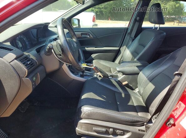 1HGCR2F61HA065425 2017 HONDA ACCORD Красный Вид салона спереди