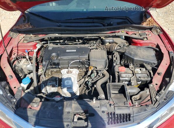 1HGCR2F61HA065425 2017 HONDA ACCORD Красный Вид задней части салона