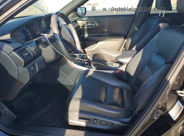 1HGCR2F68GA136702 2016 HONDA ACCORD Черный Вид салона спереди