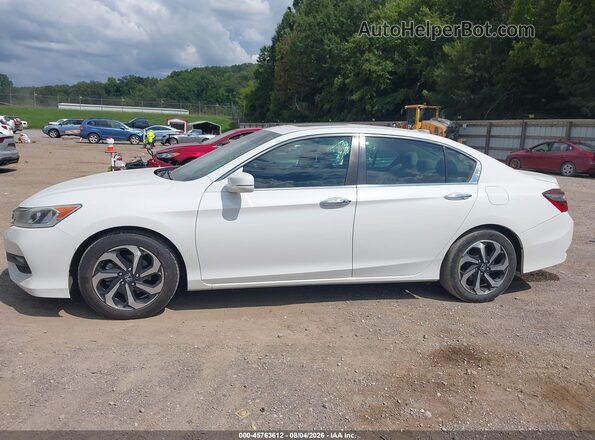 1HGCR2F72HA006232 2017 HONDA ACCORD White Панорамний вид салону 360°