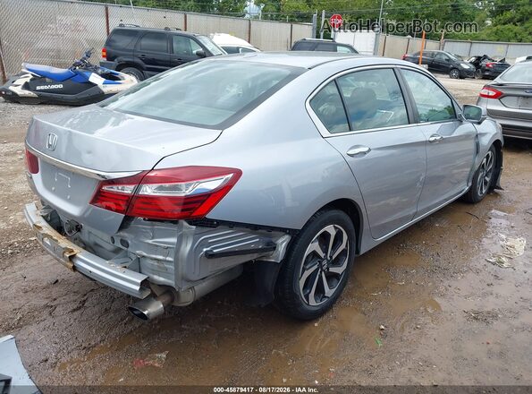 1HGCR2F72HA099611 2017 HONDA ACCORD Silver Rear right